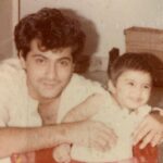 Sonam Kapoor Instagram - Happy happy birthday chachu! We love you! To the funnest coolest uncle, we hope we always party with you! Jiyo hazaro saal! Happy 60! @sanjaykapoor2500 Anil Kapoors House, Juhu, Mumbai