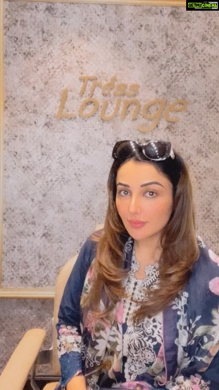 Sonia Mann Instagram - Celebrating festive season with Ms Sonia Mann at Tress Lounge 🎉 @soniamann01 Visit your nearest Tress Lounge for kerastase fete and win prizes #KerastaseNorth 📍Sco 30-31 sector 8C Chandigarh 📞01724656581, 6239163922 . . . . . . . . . . . . . . . . . . @tressloungeluxeofficial @tresslounge80 @tressloungeacademy @tressloungepanchkula @tressloungezirakpurofficial #soniamaan #soniamann #viral #viralvideos #viralreels #trending #trendingreels #trendingsongs #reelitfeelit #reels #reelsinstagram #trendingnow #punjabisongs #reelkarofeelkaro #trending #trendingreels #trend #chandigarh #hairstyles #hair #haircolor #reelit #reelsinstagram #reelitfeelit❤️❤️ #reelitfeelit