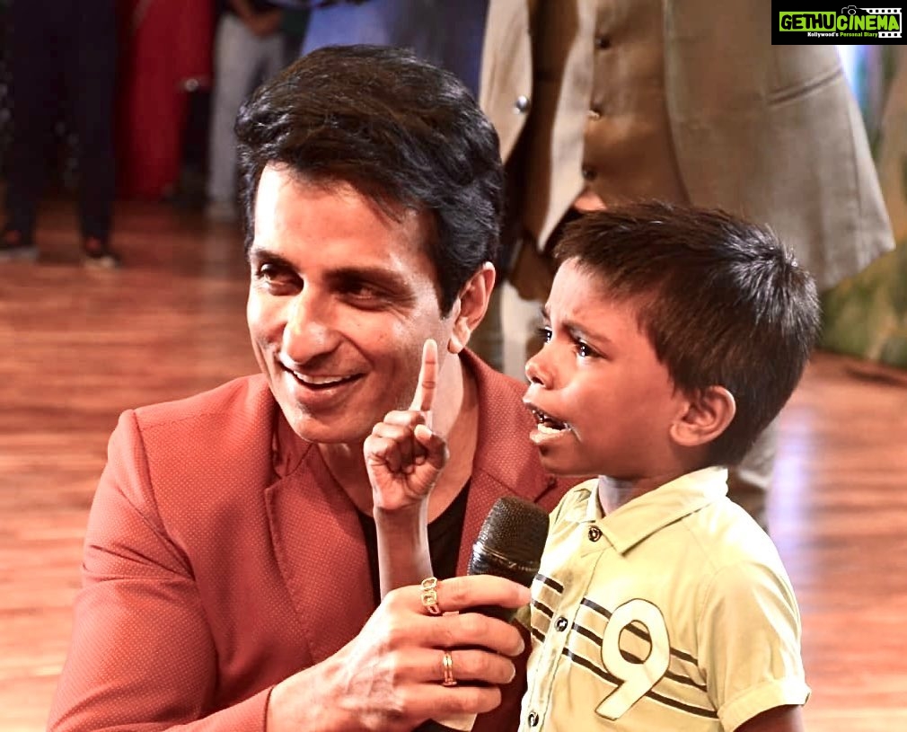 Sonu Sood Instagram - When you touch a life that’s the time your life changes. ❤️