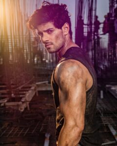 Sooraj Pancholi Instagram - “ I believe in STRONG I believe in @german.tmx “ 🦾 #ForeverStrong