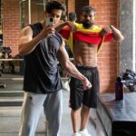 Sooraj Pancholi Instagram – Suns out guns out 💪🏽 @pawanjatwa #trainingday #beastmode