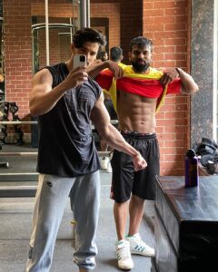 Sooraj Pancholi Instagram - Suns out guns out 💪🏽 @pawanjatwa #trainingday #beastmode