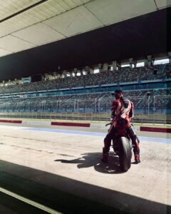 Sooraj Pancholi Instagram - Life on a quick shifter ❤️‍🔥 #trackday #ridesafe #fullthrottle #v4s @ducatidelhi @ducati_india @buddh.international.circuit @isbkracing