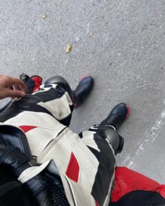 Sooraj Pancholi Instagram - “There's a point – 7000 RPM – where everything fades. When your seeing becomes weightless, just disappears. And all that's left is a body moving through space and time” @ducatidelhi @ducati @ducati_india @buddh.international.circuit @isbkracing #ducati #rpm #slicks #burnout #trackday #v4s #superbikes #ridesafe #ridinggear #pitcrew