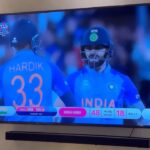 Sophie Choudry Instagram - Billions of people with their heart in their mouth… A match full of twists and turns but thanks to @virat.kohli @hardikpandya93 it turned our way!!! Come on Indiaaaaaaa 🇮🇳 #t20worldcup #teamindia #whatamatch #reelitfeelit #nevergiveup #itaintovertillitsover #indvpak