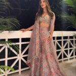 Sophie Choudry Instagram - Let Diwali nights begin ✨🪔💕 #diwali #blurrynights Outfit @gopivaiddesigns HMU @ambereenyusuf @loicindia #diwalinights #desigirl #indianoutfit #styleinspo #diwalioutfit #sophiechoudry #ootn