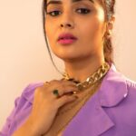 Sreemukhi Instagram - Dance ikon ✨ On @ahavideoin ✨ @oak_entertainments Styled by @impriyankasahajananda Outfit @getstyledbyprisa Earrings @kushalsfashionjewellery PC @chinthuu_klicks Make up @nookesh.malla Hair - @mahi_brand_ #sreemukhi #danceikon #aha #oakentertainments #styledbypriyankasahajananda