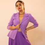 Sreemukhi Instagram - Dance ikon ✨ On @ahavideoin ✨ @oak_entertainments Styled by @impriyankasahajananda Outfit @getstyledbyprisa Earrings @kushalsfashionjewellery PC @chinthuu_klicks Make up @nookesh.malla Hair - @mahi_brand_ #sreemukhi #danceikon #aha #oakentertainments #styledbypriyankasahajananda
