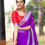 Sreemukhi Instagram - Dance ikon ✨ On @ahavideoin ✨ @oak_entertainments Styled by @greeshma_krishna.k Outfit @riya_designing_studio Accessories @pretty.jewelbox PC @chinthuu_klicks Make up @nookesh.malla Hair - @mahi_brand_ #sreemukhi #danceikon #aha #oakentertainments #styledbygkk