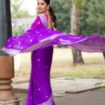 Sreemukhi Instagram - Dance ikon ✨ On @ahavideoin ✨ @oak_entertainments Styled by @greeshma_krishna.k Outfit @riya_designing_studio Accessories @pretty.jewelbox PC @chinthuu_klicks Make up @nookesh.malla Hair - @mahi_brand_ #sreemukhi #danceikon #aha #oakentertainments #styledbygkk