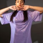 Sreemukhi Instagram - Dance ikon ✨ On @ahavideoin ✨ @oak_entertainments Styled by @greeshma_krishna.k PC @chinthuu_klicks Make up @nookesh.malla Hair - @mahi_brand_ #sreemukhi #danceikon #aha #oakentertainments #styledbygkk