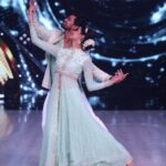 Sriti Jha Instagram – Do diwane

Styled by @iamkenferns 
#jhalakdikhlajaa10