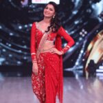 Sriti Jha Instagram - ❤️.......... #jhalakdikhlajaa10 @itisriti #number1 #tvkifavourite #bahu #laalishq #dance #showsomeloveandsupport @vr_team369 @rishikaysh09 @immisskhan_sufi @ishu.1203 @pradeep_sharma_india