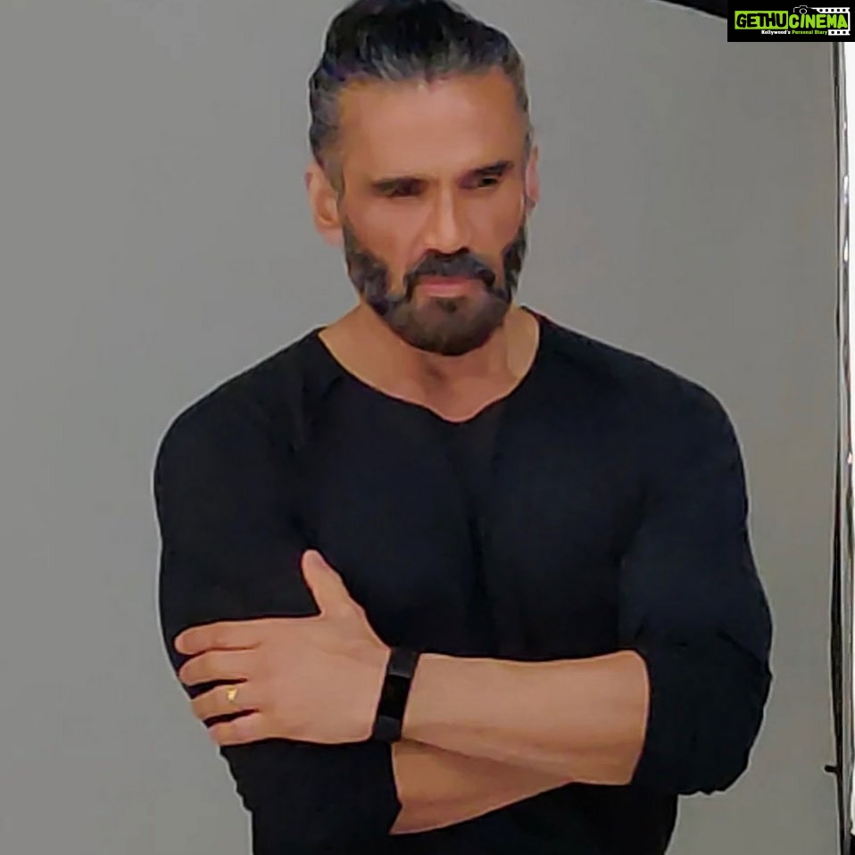 Suniel Shetty Instagram - It’s never easy being a Gentleman. But being a Badass Gentleman, requires hardly any effort. What it truly takes, is paying attention to your intimate hygiene.  Get the best range of intimate hygiene products only at @themenslab. Let’s be a bunch of Badass Gentlemen together! #SunielshettyXthemenslab #BadassGentleman #Cleanliness #Manliness #IntimateHygiene #hygienematters #IntimateWash #themenslab