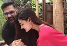 Suniel Shetty Instagram - Daughter by birth….bestest friend ever by 🖤!!! @athiyashetty #happydaughtersday #fatherdaughter #life #loveofmylife #daughter #bestgiftever #joy #one #oneandonly