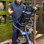 Suniel Shetty Instagram - Fitness days are the best kind of days, especially with my all time favourite SOLE E 95 elliptical trainer from AFTON. Do check it out on www.afton.in @aftonfitness #fitnessindia #homegymsetup #homegymideas #fitnessequipment #solefitness #soletreadmill #fitnessmodel #ellipticaltrainer