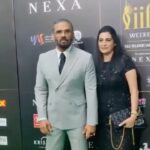 Suniel Shetty Instagram – 🖤 
@ahan.shetty @iifa 
#first #award #hardwork #thankyou #whatanight #blessed