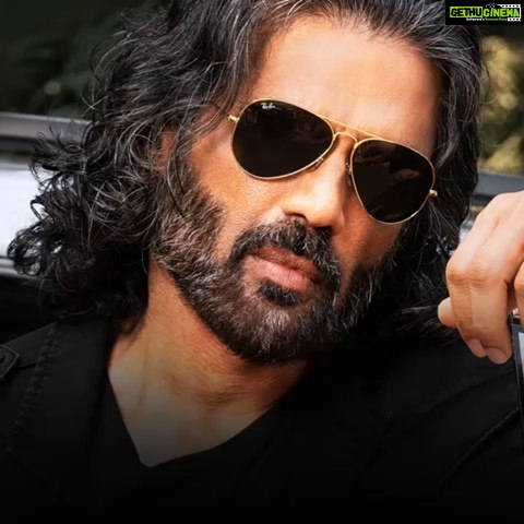 Suniel Shetty Instagram - Rules are made to be broken, but always at your #BestBeardBehaviour π Super stoked to be a part of The Beard Story family! β€οΈ Follow @beardstory_official and explore their carefully crafted skincare and grooming essentials for men today! π₯ #TheBeardStory #TheSkinStory #BestBeardBehaviour #SunielShettyFanClub #SunielShetty #BeardLove #UltimateFaceWash #FacePack #ArganOil #KeepItStylish #Beard #BeardStyle #SkinCare #SkincareRoutine #MensSkincare #MensSkincareProducts #MensSkincareRoutine #Sunscreen #Sunscreeneveryday #GentlemensEssentials #EverydayGrooming #BeardedMen #BeardStory #BeardCare