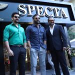 Suniel Shetty Instagram - And that’s how it’s done! A spectacular launch. With Mumbai’s best, experiencing over 50 of the world’s biggest brands. Come by, and find a voice for your eyes.@spectalive #Specta #TheSpectacularLaunch #SpectaSpectacular #SpectaIndia #SpectaMumbai #SpectaLaunch #DesignerEyewear #DesignerEyewearBoutique #Luxury #Matsuda #Shamballa #Feb31st #Hublot #Dita #LindaFarrow #Gucci #ThomBrowne #TomFord #Mykita