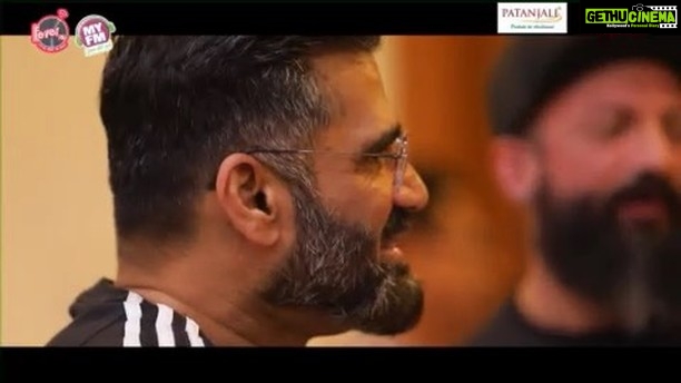 Suniel Shetty Instagram - NIRAMAYAM pure, peaceful and positive ... @missionfitindiaofficial started its journey from this beautiful place and I am glad it will end here too ...Thank u @swaamiramdev & @acharya_balkrishna and team #Patanjali . @patanjaliproducts @drkanaksoni #MissionFitIndia Niramayam