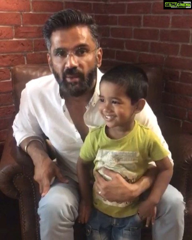 Suniel Shetty Instagram - GANPATI BAPPA MORYA !!!