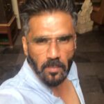 Suniel Shetty Instagram – Just another hour!!! Not just questions today but also want to know if you have implemented all those tips you asked me for!!! Only then do we reach the next level in our journey to fitness on @missionfitindiaofficial See you LIVE at FIVE on #fitnessfriday with Suniel Shetty!!!