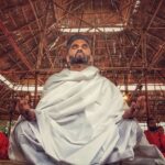 Suniel Shetty Instagram – Prayer is when u talk to god … meditation is when u listen to god! #thinkaboutit @missionfitindiaofficial #yog #fitness #healthfirst #meditation #wellness