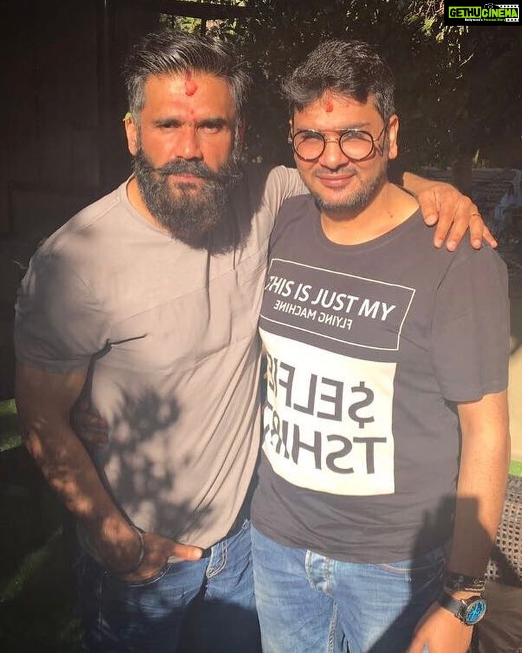Suniel Shetty Instagram - Not a brand ambassador. But a member of this lovely GM Family...They call me #GMAnna @gmmodular