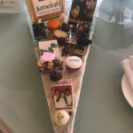 Suniel Shetty Instagram - You really know how to make your guests smile @jumeirahgroup ! You are different indeed... thank you soooooo much for the unbelievable hospitality & warmth!