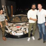 Suniel Shetty Instagram – Great to have been driven by @buzz0006 to the Arabian Cricket festival in the Bahrain International Defence Exhibition and Conference Show (BIDEC) McLaren Car.
#BIDECMcLaren2017 #mclarenbahrain
#bidec2017
#bahrain
@nasser13hamad
@visitbidec2017
@mclarenbahrain