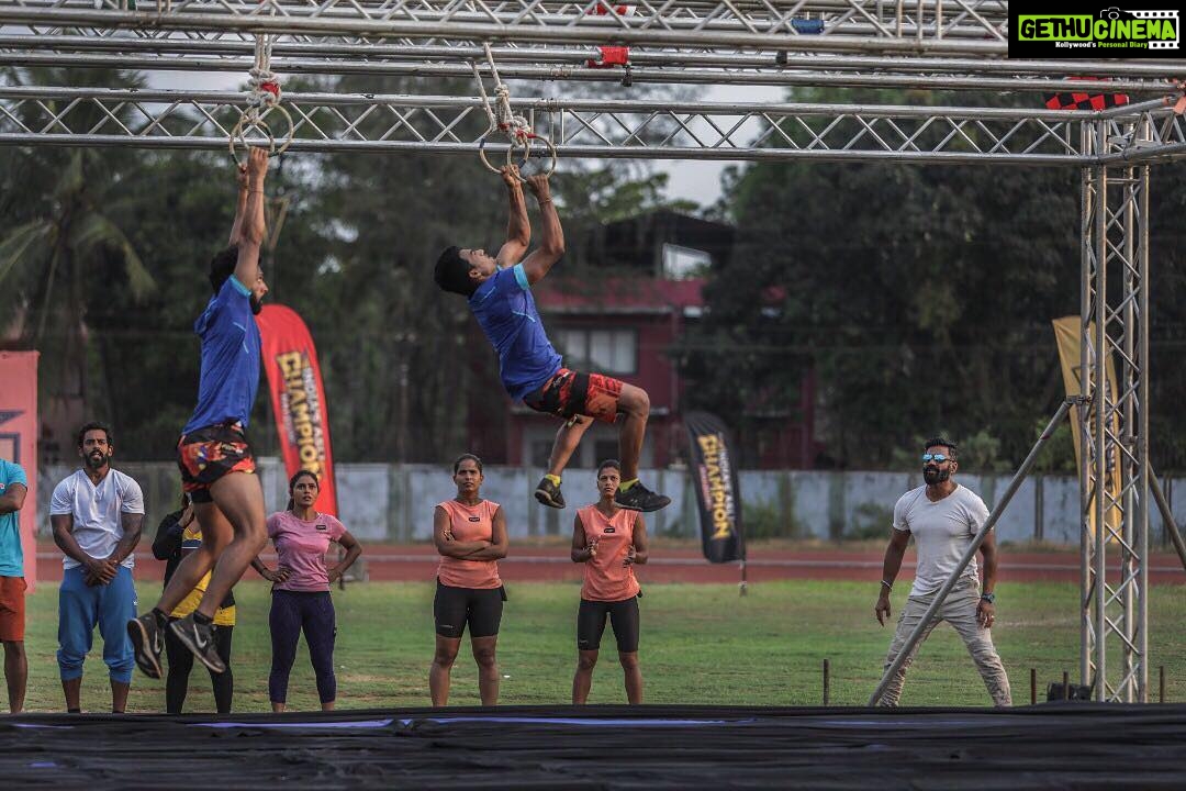 Suniel Shetty Instagram - At #IndiasAsliChampion success is mostly a matter of hanging on while the others let go! #HaiDam @andtvofficial