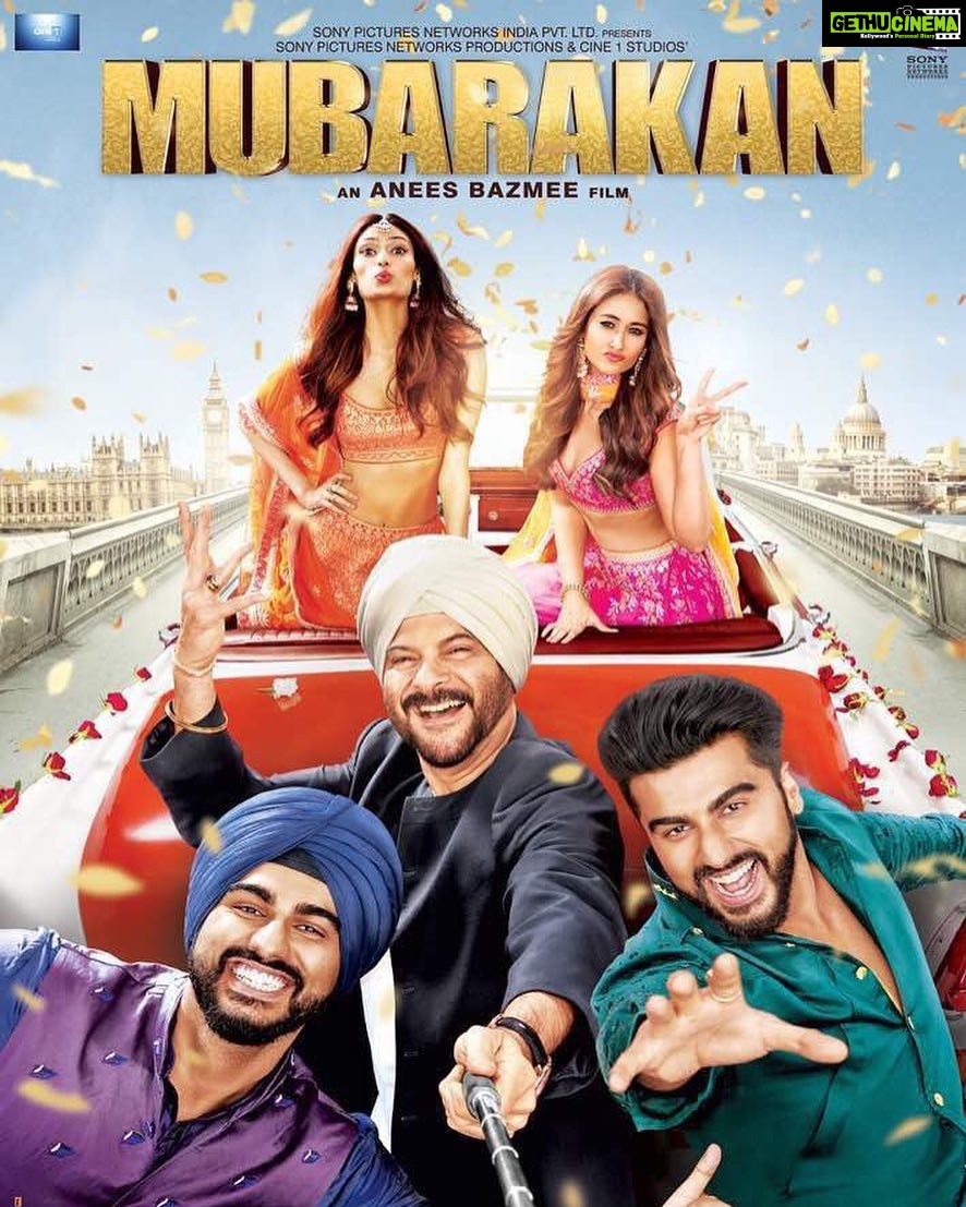 Suniel Shetty Instagram - So the madness does begin tomorrow! Looking forward to the #mubarakan trailer @anilskapoor @abazmee @arjunkapoor @ileana_official @athiyashetty @rahuldevofficial @sonypicsprodns