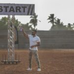 Suniel Shetty Instagram - Stop Wishing. Start Doing. #tuesdaymotivation #IndiasAsliChampion #swasthbharat @andtvofficial @navin.p.shetty @specsnshades @skmfotography