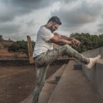 Suniel Shetty Instagram – The clouds barely cast a shadow on #IndiasAsliChampion s dedication towards fitness #swasthbharat @andtvofficial @skmfotography @navin.p.shetty @specsnshades