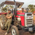 Suniel Shetty Instagram - With a new day, comes new strength to take over the newer challenges at #indiasaslichampion @andtvofficial #swasthbharat #haidum @skmfotography @navin.p.shetty @specsnshades