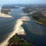 Suniel Shetty Instagram – When the view from the top is so amazing, imagine the fun of surfing here!! @indianopenofsurfing with @karnataka_tourism from 26th- 28th May #Mangalore @surfingindia #incredibleindia #karnatakatourism