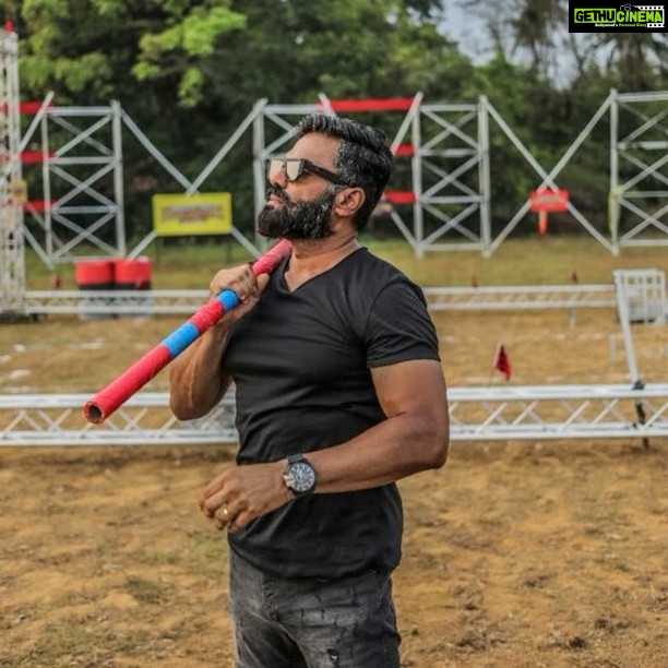 Suniel Shetty Instagram - Some times, its good to challenge yourself than others. #IndiasAsliChampion @andtvofficial #HaiDum