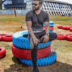 Suniel Shetty Instagram - My new three wheeler 😊 #IndiasAsliChampion @andtvofficial #swasthabharat @skmfotography