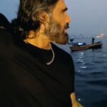 Suniel Shetty Instagram - Currently on repeat mode on my playlist.. Tere Siva Jag Mein Cafe Edit 🎼 #SajidNadiadwala's #Tadap
