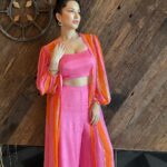 Sunny Leone Instagram - Hyderabad promotions for Ginna! Outfit by @ease_kv @viralmantra Earrings by @mozaati Styled by @hitendrakapopara Fashion team @tanyakalraaa @sarinabudathoki HMU @jeetihairtstylist @kin_vanity