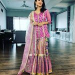 Sunny Leone Instagram - Ganpati attire!! Love it! Outfit by @maayera_jaipur @stylegurukul Styled by @hitendrakapopara Fashion Team @tanyakalraaa @sarinabudathoki Make up by @starstruckbysl