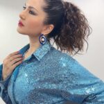 Sunny Leone Instagram - The many moods and locations this dress went in one night. lol Outfit by @myfywish Earrings by @curatedcuriosities_ Styled by @hitendrakapopara Fashion team @tanyakalraaa @sarinabudathoki Make up @kin_vanity Hair @jeetihairtstylist