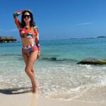 Sunny Leone Instagram - Love this bikini. Saved my arms and shoulders from burning!! Thanks ❤️❤️ @planmyleisure @FuraveriResort #furaveri #Furaverimaldives #ManyMemories Outfit by @flirtatious_india Styled by @hitendrakapopara Fashion team @tanyakalraaa @sarinabudathoki Furaveri Maldives