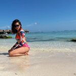 Sunny Leone Instagram - Love this bikini. Saved my arms and shoulders from burning!! Thanks ❤️❤️ @planmyleisure @FuraveriResort #furaveri #Furaverimaldives #ManyMemories Outfit by @flirtatious_india Styled by @hitendrakapopara Fashion team @tanyakalraaa @sarinabudathoki Furaveri Maldives