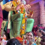 Tamannaah Instagram – No matter what was happening at work and in life, I made it a point to never miss my darshan of #LalbaugchaRaja… but then the world came to a pause and so did my darshan. 

Today, it started all over again. Feeling blessed, happy, hopeful… to finally do darshan after 3 years 🙏🏼🌸 

Ganpati Bappa Morya ♥️