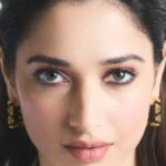 Tamannaah Instagram - Face it! 👩🏻👩🏻👩🏻 #Reels #ReelItFeelIt #ReelsInstagram #Fashion #CloseUp #Mugshot