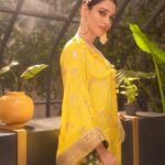 Tamannaah Instagram - Lights, colours, and glam up - that’s how we are Diwali ready! It was a fashion-filled day on #AmazonFashionUpS2 with Ankush as we shopped for Diwali and turned into stylists. Diwali is around the corner! Head to the store, shop now and let the festivities begin! Stay #HarPalFashionable #AmazonFashionUp #FashionUpS2 #AmazonIndia #StyleGame #DressUp #AmazonFashion #AmazonBeauty #Fashion #Styling #GlamUp #FashionUpgrade #EthnicWear