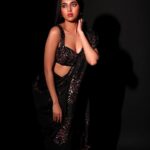 Tejasswi Prakash Instagram - Punjabiyan da kakka mange kudi patakha 😅 . . . Outfit - @anjalikanwarofficial @quirk_india Earrings - @azotiique Ring - @mozaati Styled by - @sheefajgilani Assisted by - @styledbyastha @kashishsinhaaa Coordinated by - @niyoshi.jain 📸 @smileplease_25 Makeup @jyotii.90 Hair @shekhaheena16