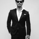 Tiger Shroff Instagram - 🖤