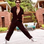 Tiger Shroff Instagram – Get ready to experience fun in motion with my range of Prowl fashion, that launched exclusively on flipkart yesterday.
This collection brings my personal sense of style along with a passion for movement, making all the pieces both unique and fun. Get #ReadyToMove with me! 
Participate in the #FlipkartProwlChallenge in 3 easy steps:
🔥 Create your dance reel on the Prowl Anthem
🔥Use the hashtag #FlipkartProwlChallenge
🔥Tag @flipkart and @flipkartlifestyle and post your reel 
Have a shot at winning exciting prizes! Join the fun in motion!
